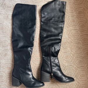 Over the knee boots B.P